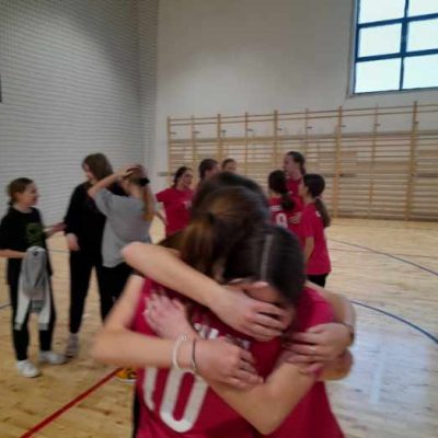 -2551887835012618580